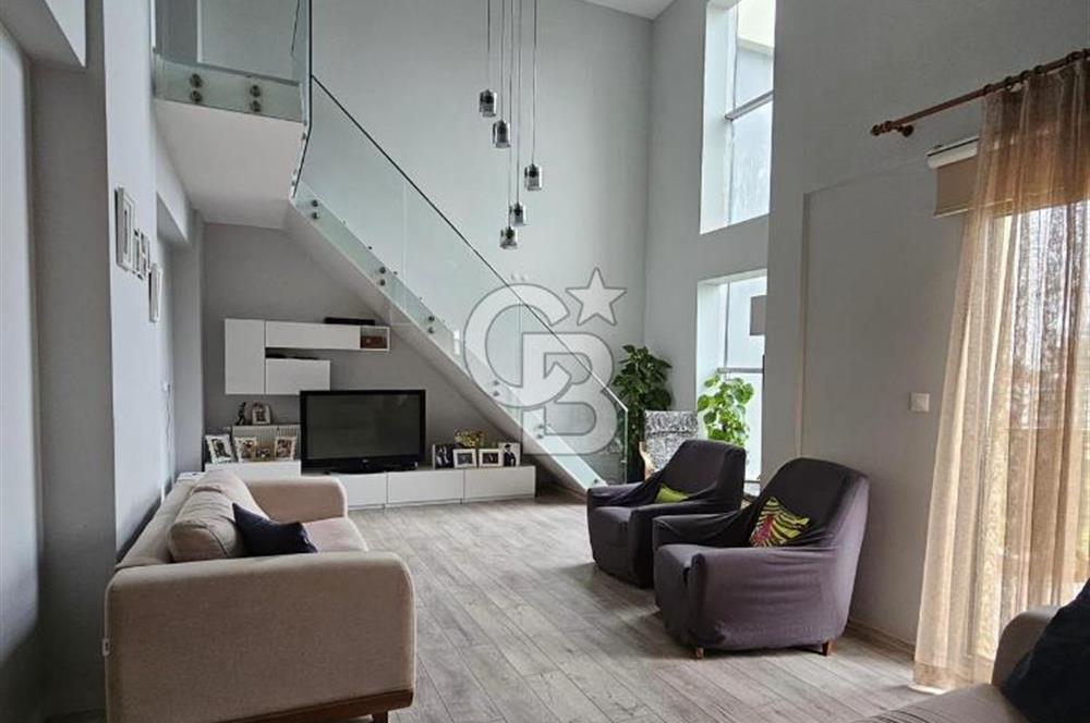 Güzelyurt’un Seçkin Sitesinde 180 m² Loft 3+1 Satılık Daire