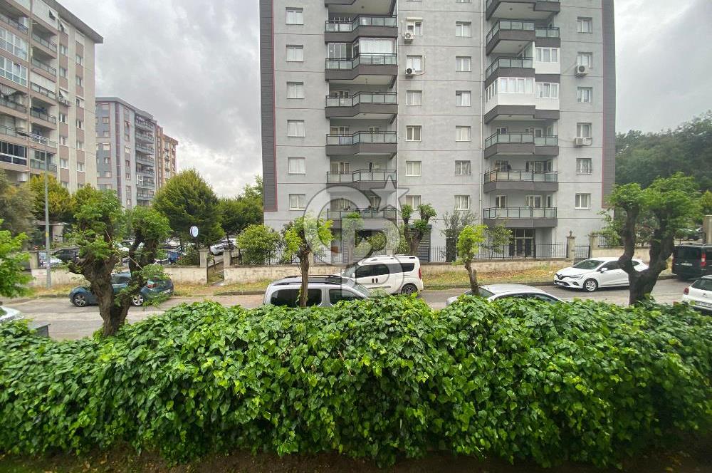 BUCA ATATÜRK MAHALLESİ YUVAM SİTESİ 3+1 SATILIK DAİRE 