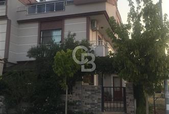 Efeler Mahallesin'de    Mini Carefour Arkası Satılık Bahçeli 3+1 Villa  - 1 - 348461