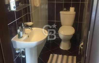 Efeler Mahallesin'de    Mini Carefour Arkası Satılık Bahçeli 3+1 Villa 