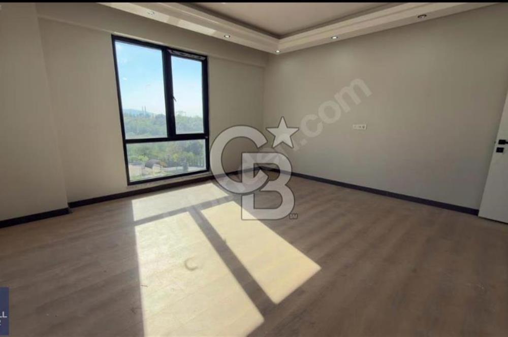 Vadi Yuvacık'ta Kiralık 4+1 Bahçe Dubleks Daire