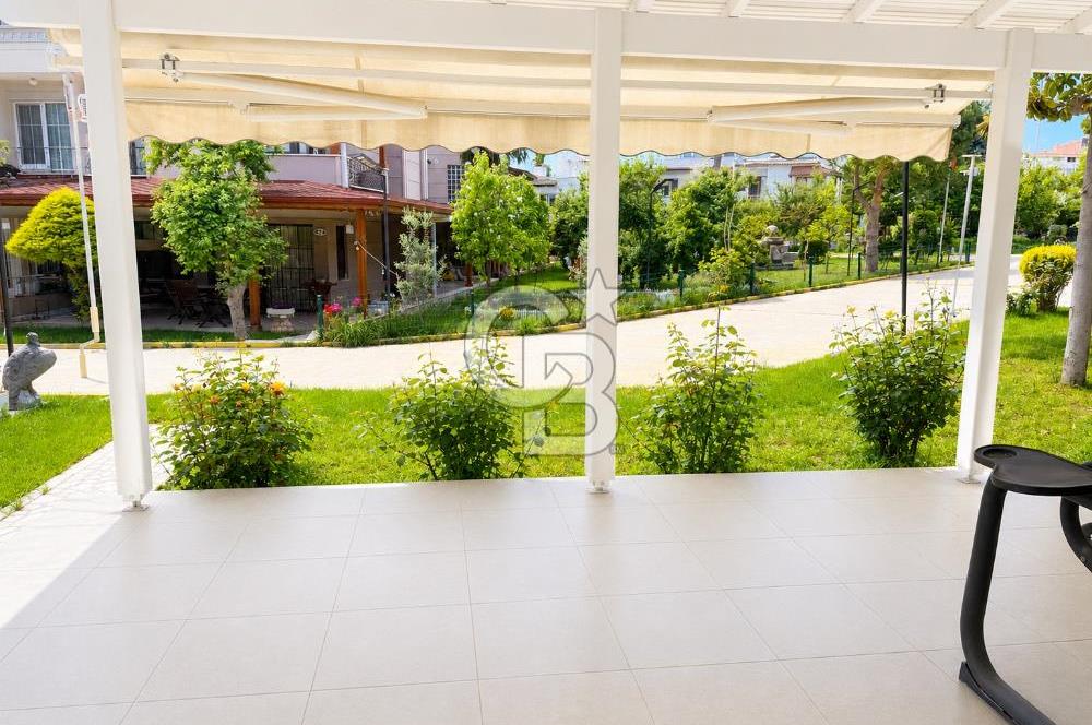 TEKİRDAĞ DENİZKORU SİTESİ'NDE 3+1 SATILIK ÖZEL PLAJLI VİLLA