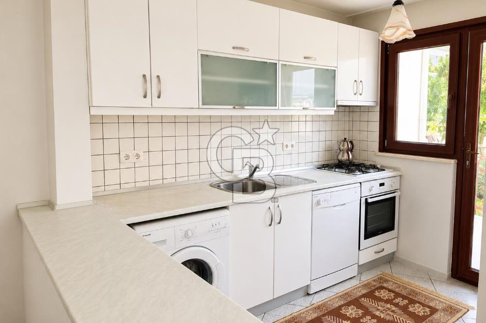 TEKİRDAĞ DENİZKORU SİTESİ'NDE 3+1 SATILIK ÖZEL PLAJLI VİLLA