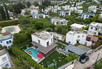 BODRUM TÜRKBÜKÜ'NDE KİRALIK MÜSTAKİL BAHÇELİ & HAVUZLU LÜKS 4+1 VİLLA - 1 - 348674