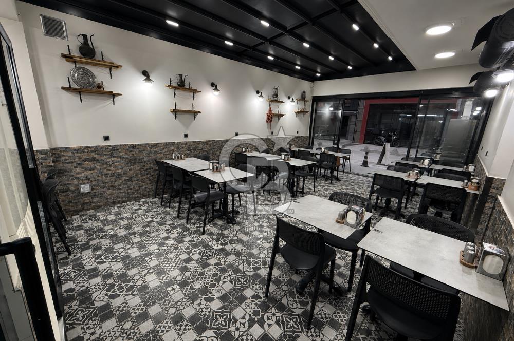 ALSANCAK’TA İŞLEK LOKASYONDA SATILIK BACALI DÜKKAN