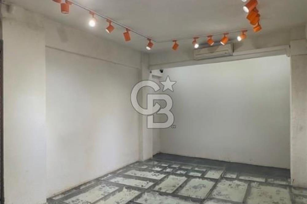 KOCAELİ İZMİT MERKEZDE DEVREN KİRALIK TİCARİ BİNA / MAĞAZA