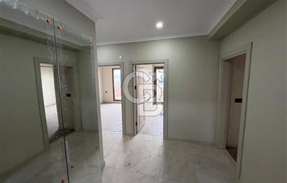BAŞİSKELE YUVACIK KISMİ DENİZ MANZARALI 2+1 SATILIK  DAİRE