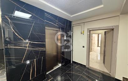 BAŞİSKELE YUVACIK KISMİ DENİZ MANZARALI 2+1 SATILIK  DAİRE