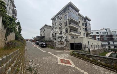 BAŞİSKELE YUVACIK KISMİ DENİZ MANZARALI 2+1 SATILIK  DAİRE