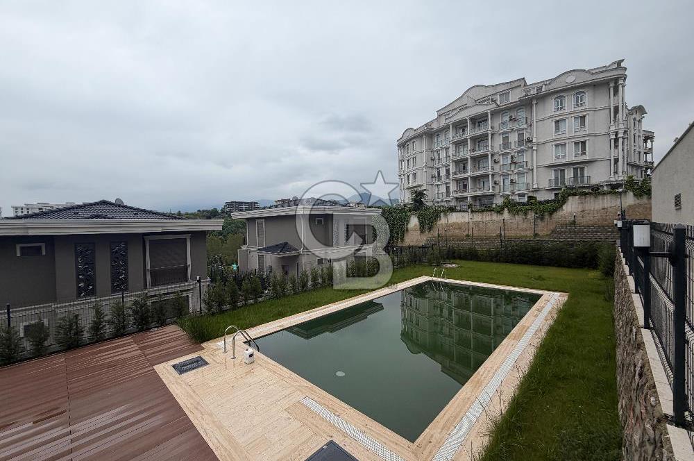 BAŞİSKELE YUVACIK KISMİ DENİZ MANZARALI 2+1 SATILIK  DAİRE