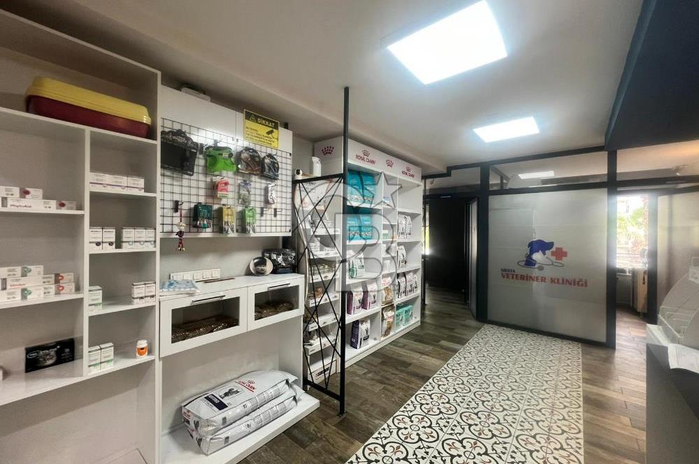 Siesta Meydan AVM'de 76m2 Kiralık Dükkan