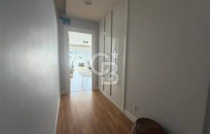 Göztepede Seçkin Lokasyonda, Çok Temiz 2+1 Kiralık Daire