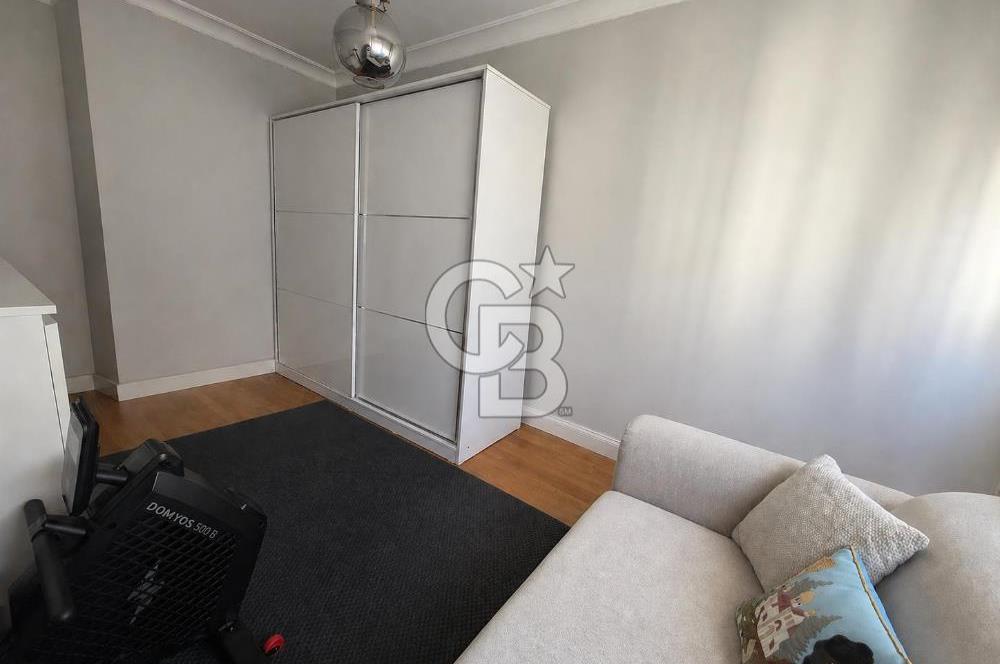 Göztepede Seçkin Lokasyonda, Çok Temiz 2+1 Kiralık Daire