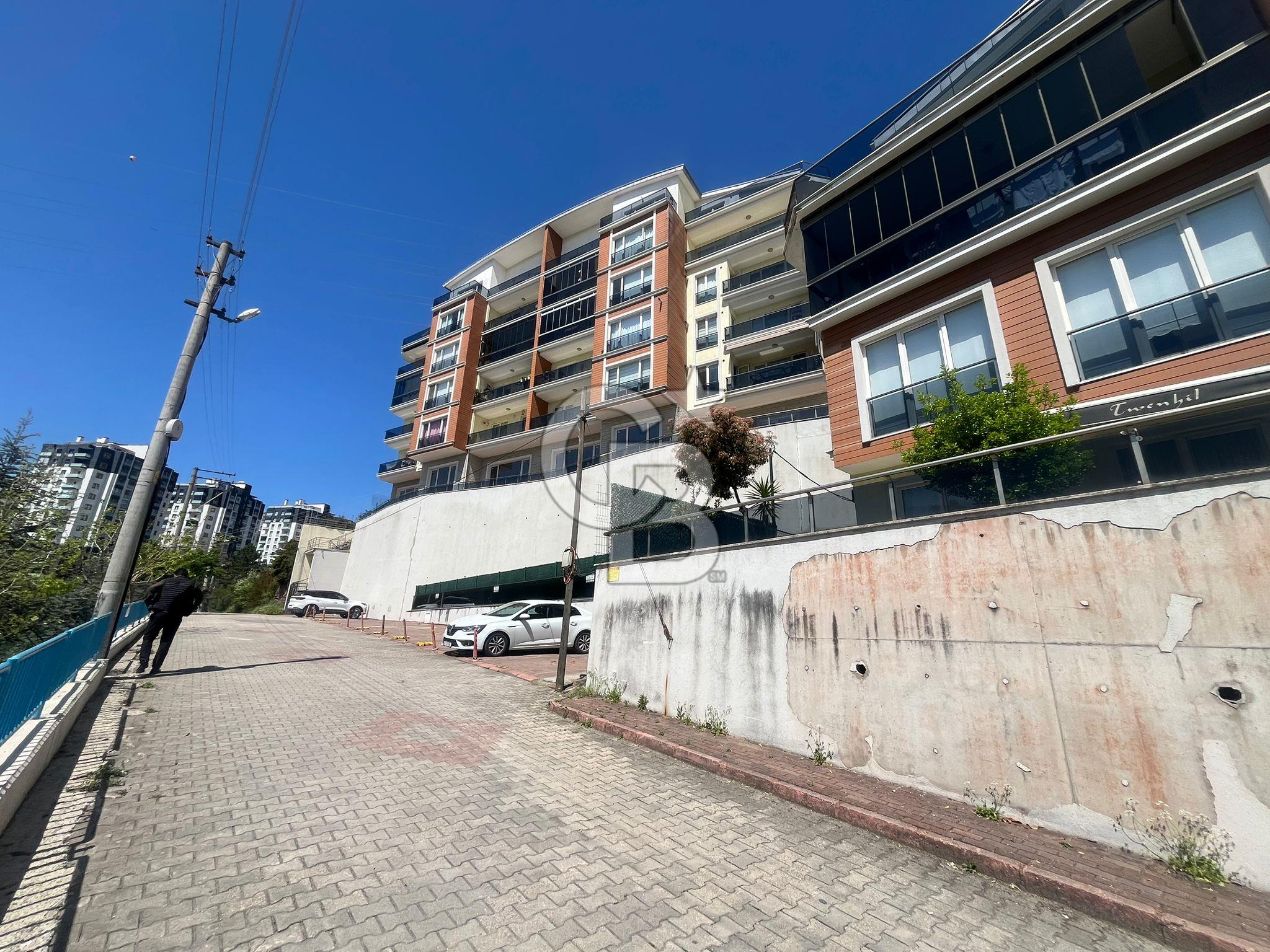  CB Envoy'dan Erenler Mahallesinde Manzaralı 4+1 Satılık Daire