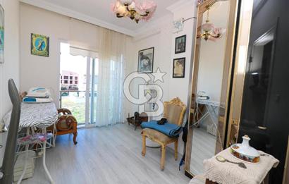 Efeler Mahallesinde  Satılık Ara Kat 2+1  Daire 