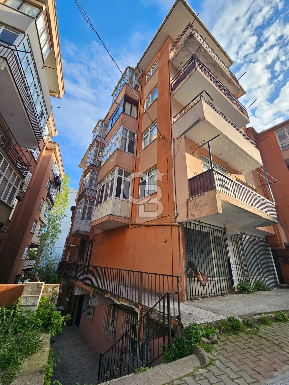 Kartal Esentepe'de Kentsel Dönüşüme Uygun Satılık 2+1 Daire