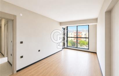 Menemen İzban dibi T-Yapı Sıfır 3+1 Açık Mutfak Daire