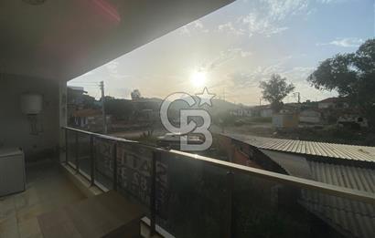 FOÇA YENİBAĞARASI'NDA EŞYALI 2+1 AÇIK MUTFAK SATILIK DAİRE 