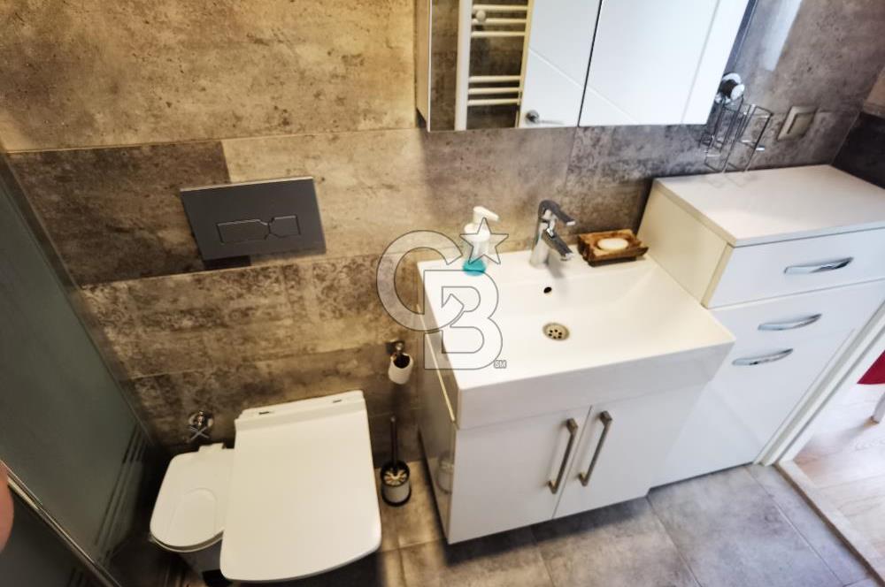 Bornova Küçükpark'ta 2+1 eşyalı kiralık dubleks daire