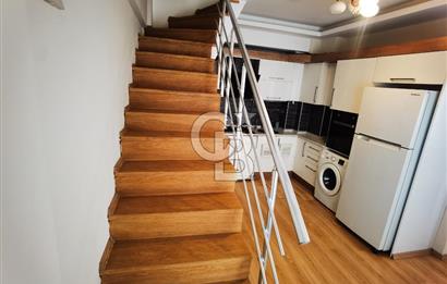 Bornova Küçükpark'ta 2+1 eşyalı kiralık dubleks daire