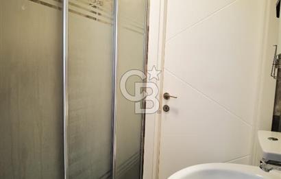 Bornova Küçükpark'ta 2+1 eşyalı kiralık dubleks daire