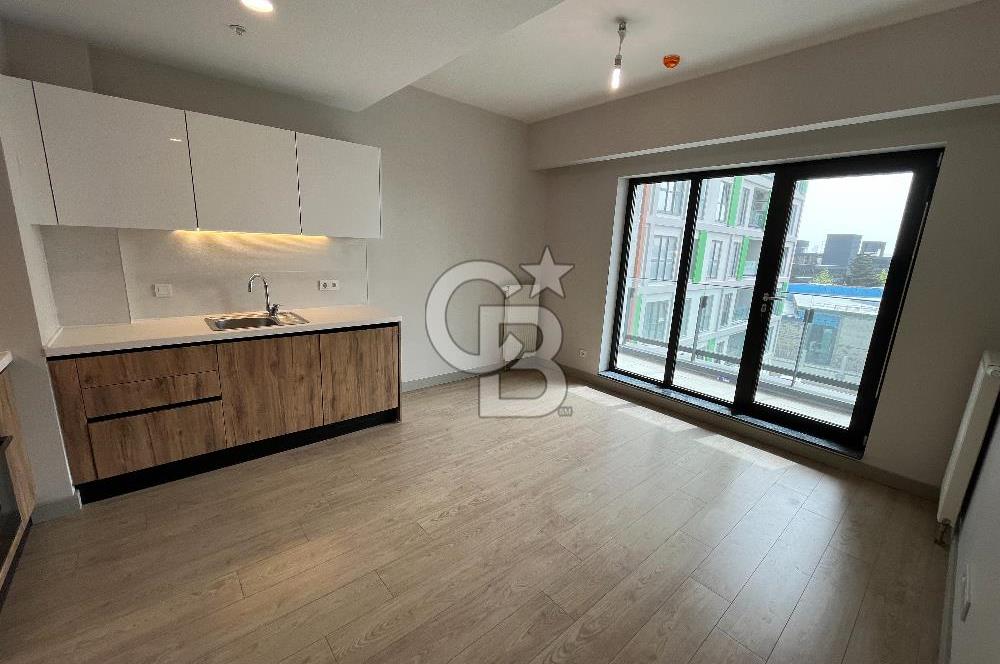 AKZİRVE STRADA 2.ETAP KISA KATLILARDA 1+1 BALKONLU KİRALIK DAİRE