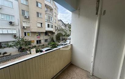 KARŞIYAKA BAHÇELİEVLER'DE 3+1 KİRALIK DAİRE