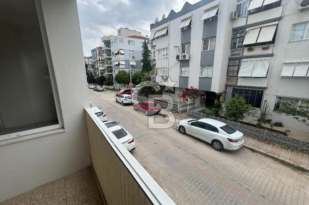 KARŞIYAKA BAHÇELİEVLER'DE 3+1 KİRALIK DAİRE