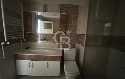 KARŞIYAKA BAHÇELİEVLER'DE 3+1 KİRALIK DAİRE