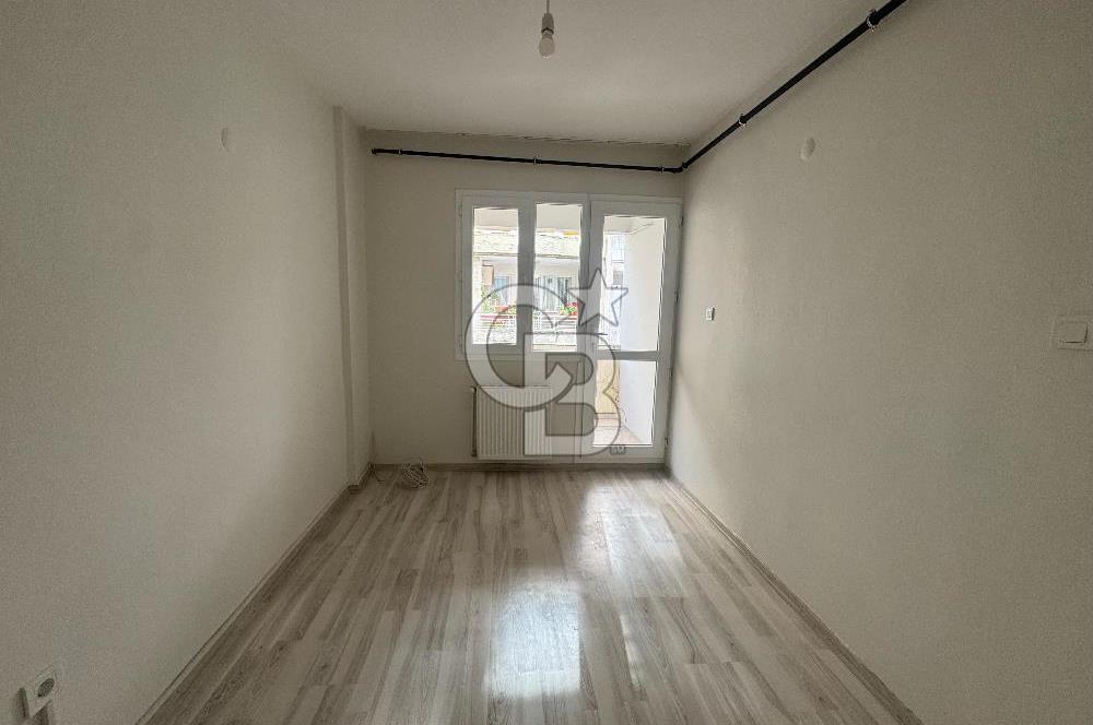 KARŞIYAKA BAHÇELİEVLER'DE 3+1 KİRALIK DAİRE