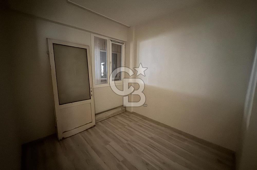 KARŞIYAKA BAHÇELİEVLER'DE 3+1 KİRALIK DAİRE
