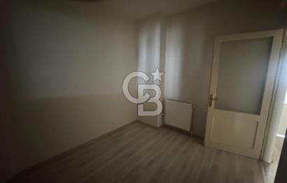 KARŞIYAKA BAHÇELİEVLER'DE 3+1 KİRALIK DAİRE