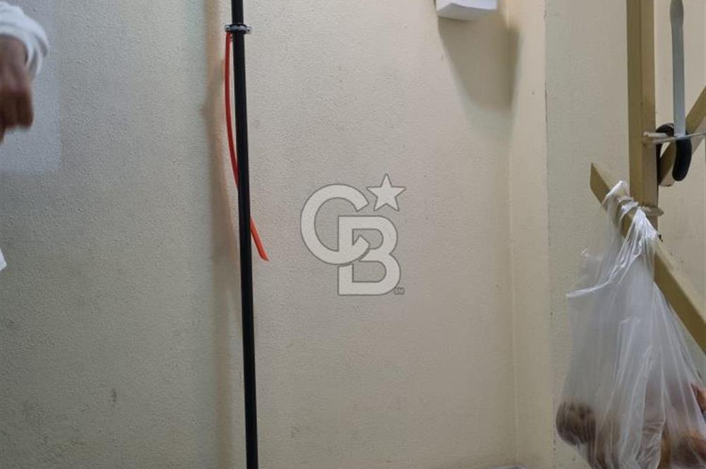 BOZYAKA CAMİ YAKININDA 135 M2 EBEVEYN BANYOLU 3+1 SATILIK DAİRE