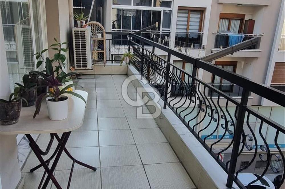 BOZYAKA CAMİ YAKININDA 135 M2 EBEVEYN BANYOLU 3+1 SATILIK DAİRE