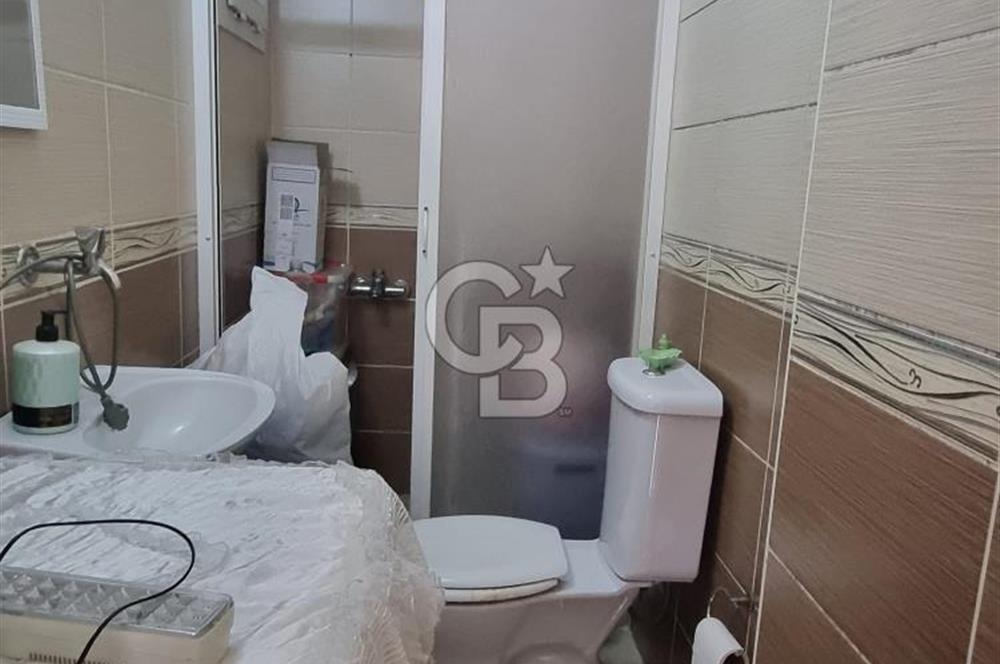 BOZYAKA CAMİ YAKININDA 135 M2 EBEVEYN BANYOLU 3+1 SATILIK DAİRE