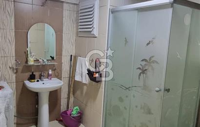 BOZYAKA CAMİ YAKININDA 135 M2 EBEVEYN BANYOLU 3+1 SATILIK DAİRE