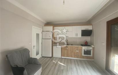 FOÇA YENİBAĞARASI'NDA EŞYALI 2+1 AÇIK MUTFAK SATILIK DAİRE 