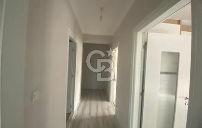 FOÇA YENİBAĞARASI'NDA EŞYALI 2+1 AÇIK MUTFAK SATILIK DAİRE 