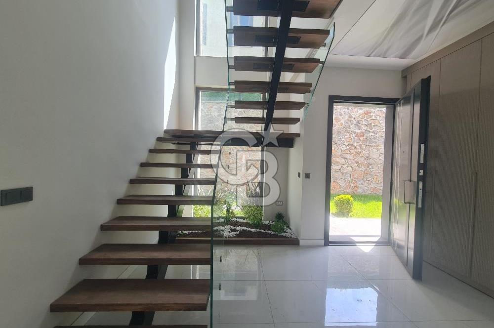 Elit premıum 2'de satılık tam müstakil villa