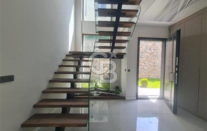 Elit premıum 2'de satılık tam müstakil villa