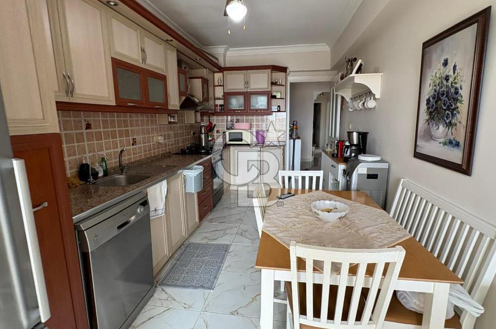 İZMİR KÖRFEZKÖY SİTESİN'DE KÖRFEZ MANZARALI SATILIK 3+1 DAİRE
