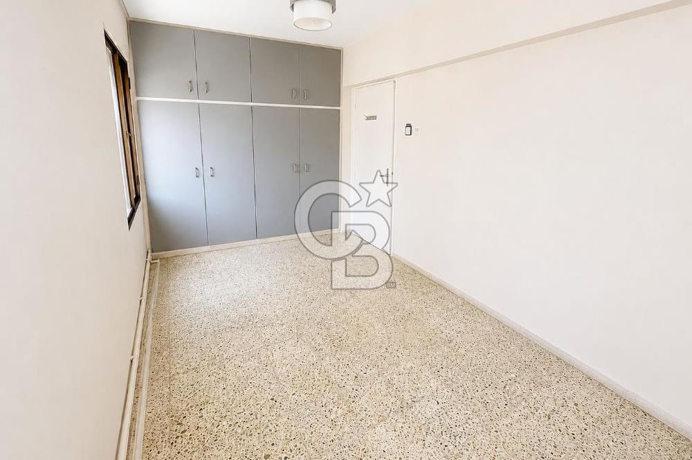 İZMİR GÜZELBAHÇE PANORAMİK DENİZ MANZARALI 2+1 DAİRE