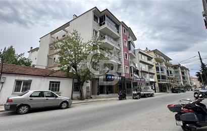 Ayvalık Altınova Tam Merkezde Satılık Dükkan