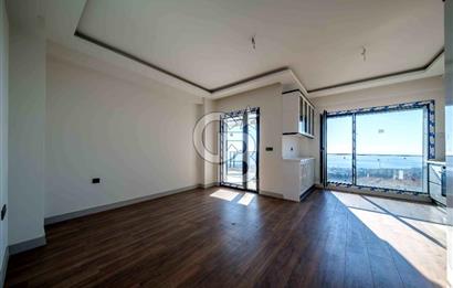 ALTINOLUK'TA BAHÇE KULLANIMLI 4+1 DAİRE