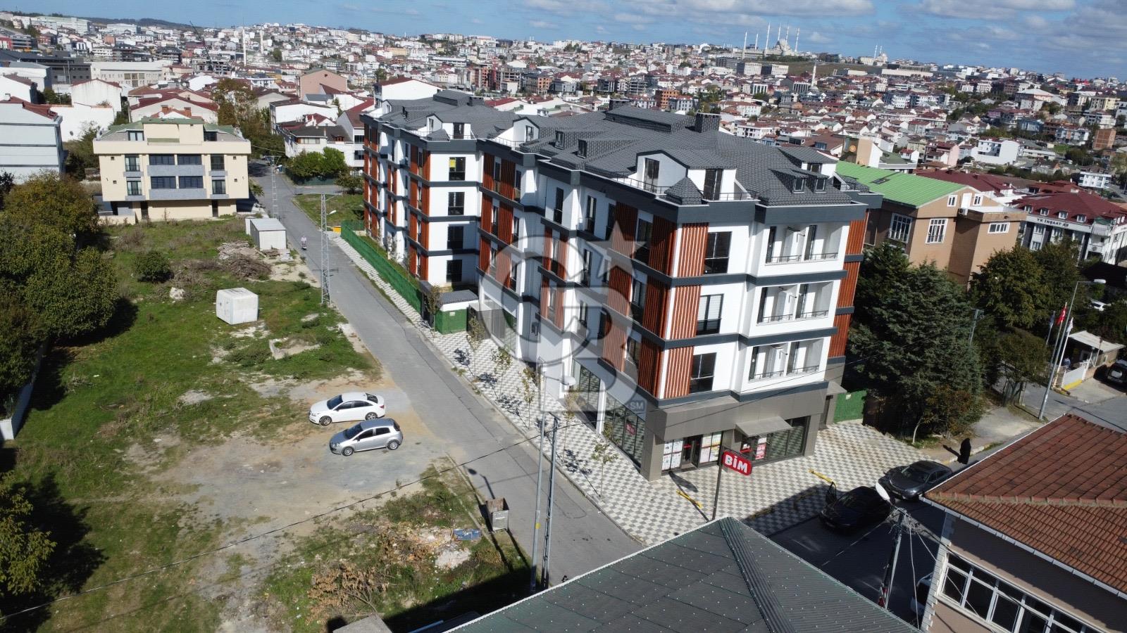 Coldwell Banker Meta GAyrimenkul'den Haraçcı Göçmenkent'te satılık 4+2 çatı dubleks daire