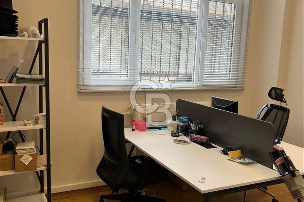 İstinye Poligon'da Devren Kiralık Lüks 170m² Ofis (İstinye Park Yakını)