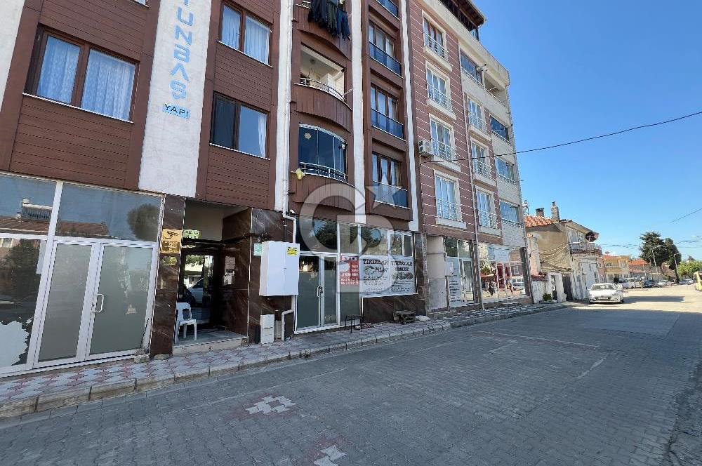 LAPSEKİ ÇARDAK MERKEZDE 1+1 SA