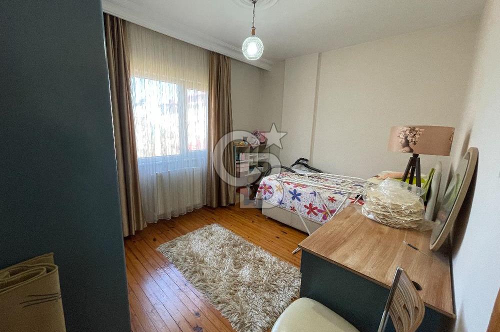 VAKFIKEBİR ÇARŞI'DA SATILIK FIRSAT DAİRE