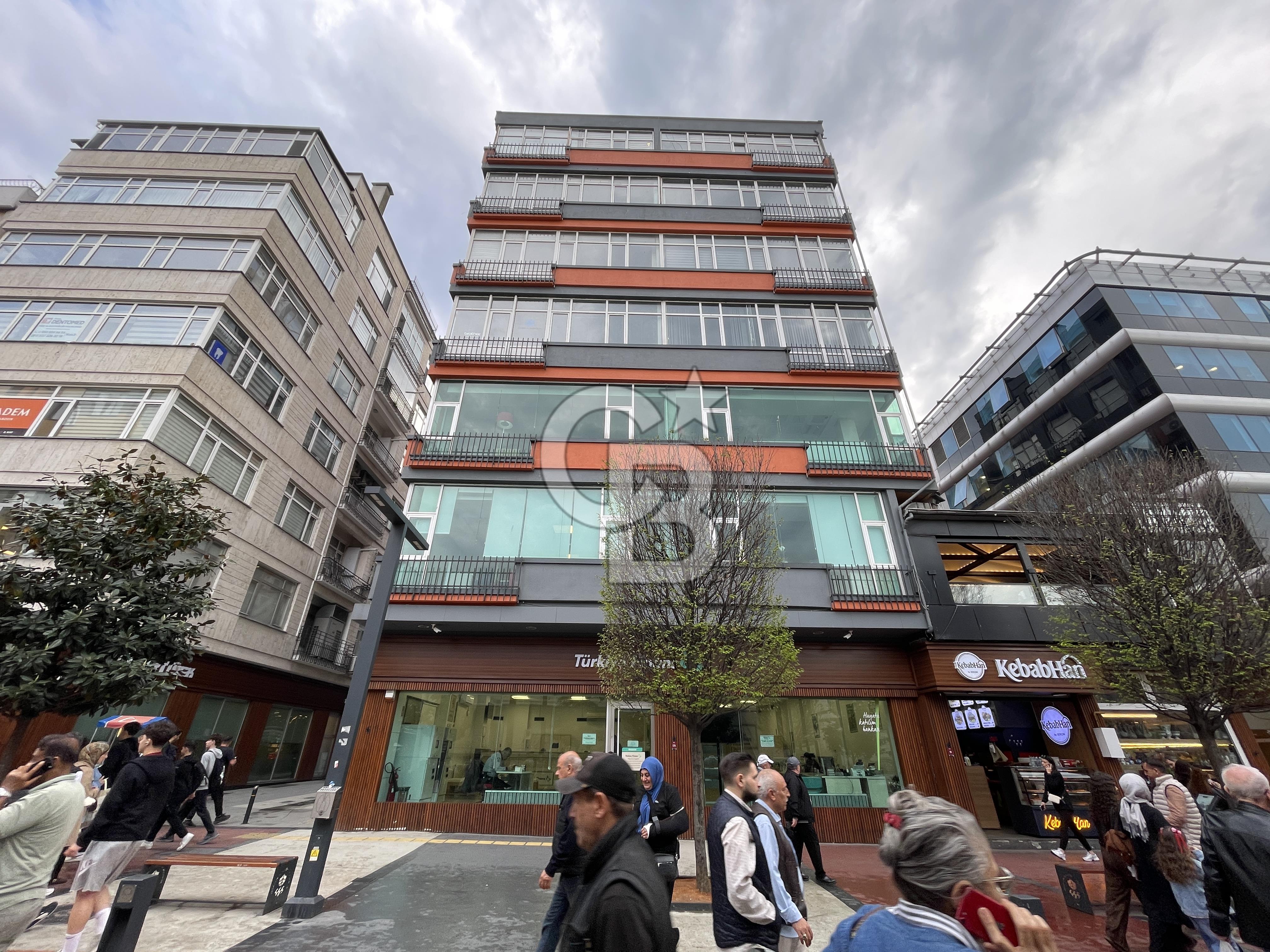 MEYDAN'DA KİRALIK PRESTİJLİ OFİS FIRSATI - MARAŞ CAD. CEPHELİ