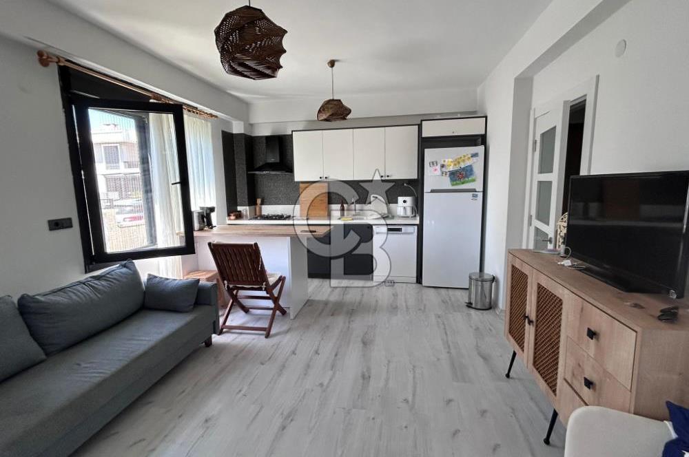 Altınova Kolaylı Plus Sitesinde Havuzlu Kısmi Deniz Manzaralı1+1